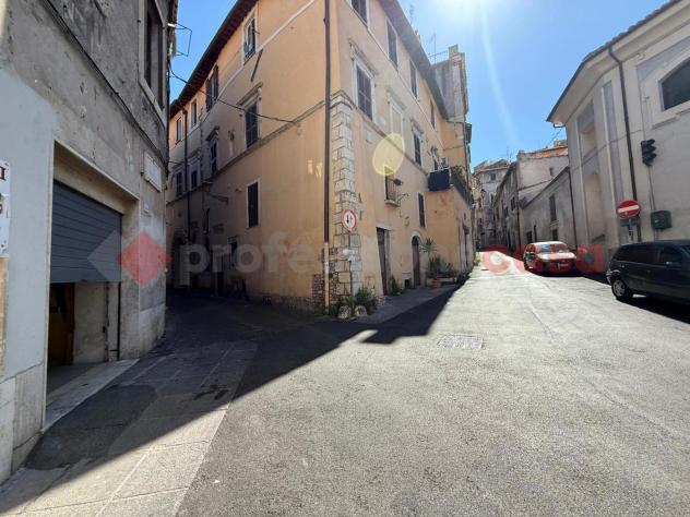 Appartamento - Tivoli . Rif.: Cod. rif 3338932VRG