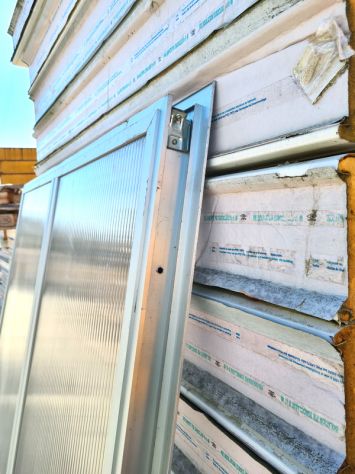 finestra in alluminio e plastica alveolare usata - Foto 4