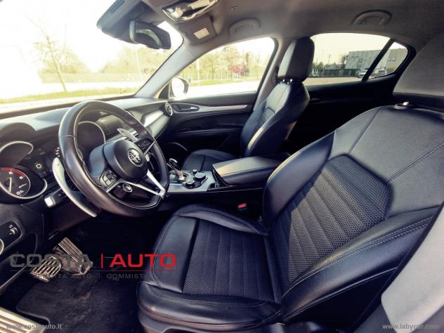 ALFA ROMEO Stelvio 2.2 T.diesel 210 CV AT8 Q4 Exec. - Foto 9
