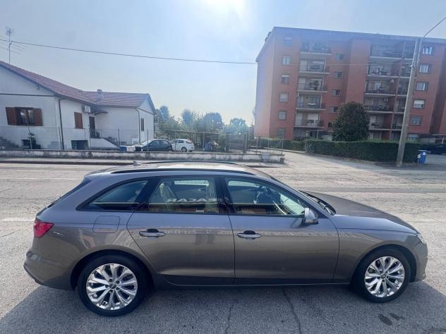 Audi A4 A4 Avant 40 2.0 tdi Business Advanced 190cv s-tronic - Foto 9