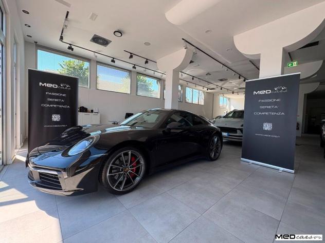 PORSCHE - 992 - Foto 3