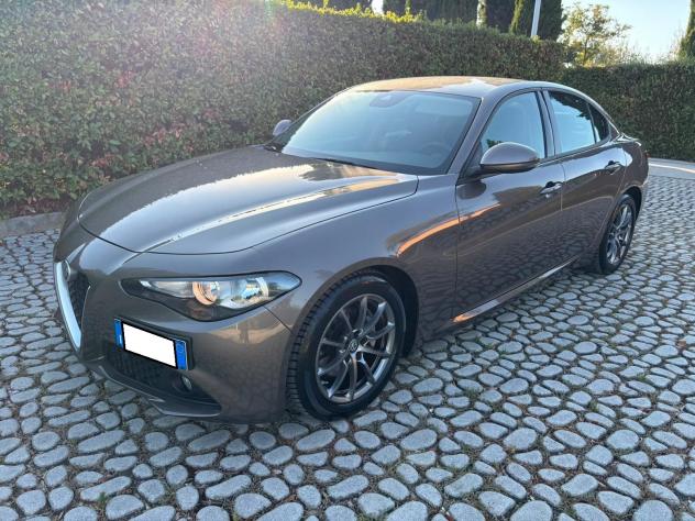 ALFA Giulia 2.2Turbodiesel 180CV 6M Super -08-2018 - Foto 9