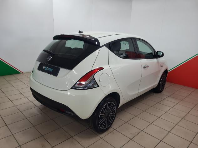 Lancia Ypsilon Ypsilon 1.0 FireFly 5 porte S&S Hybrid Oro - Foto 4