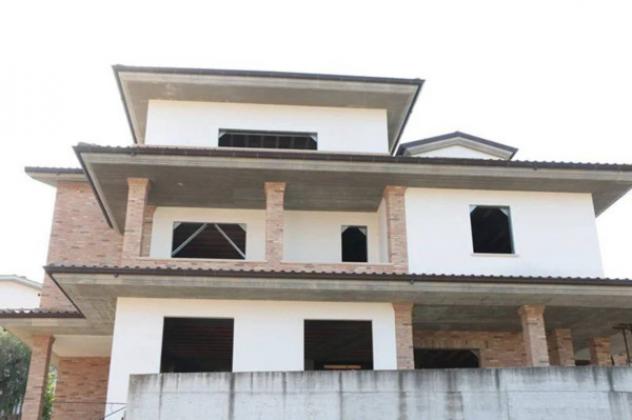 Immobile in asta di 719 m² in vendita a Montefino - Foto 2