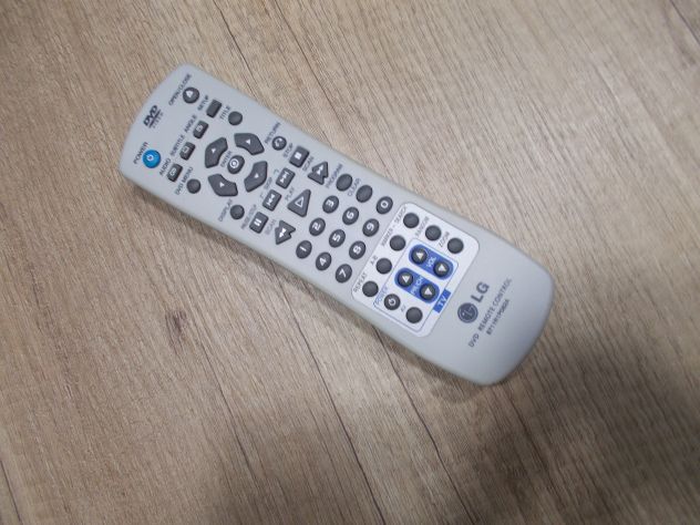 Lettore DVD "LG8900C" funzionante. Con telecomando come da foto vendo. - Foto 7