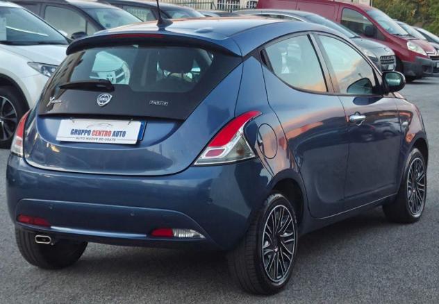 LANCIA Ypsilon 1.0 5p. Hybrid - 2022 - Foto 4