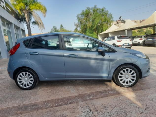Ford Fiesta Fiesta+ 1.4 TDCi 68CV 5 porte - Foto 10