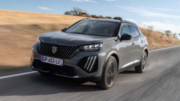 PEUGEOT 2008 Hybrid 110 e-DCS6 Style rif. 24050329 - Foto 2