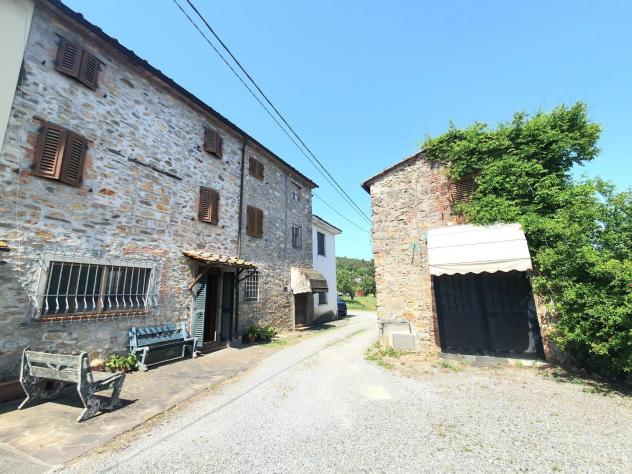 Casa semindipendente in vendita a Pieve di Compito - Capannori 160 mq Rif: 1407386