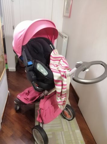VENDO CARROZZINA PINK STOKKE TRIO - Foto 3