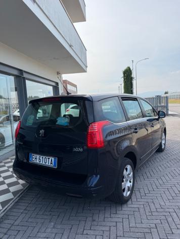 Peugeot 5008 2.0 HDi 150CV Business - Foto 4
