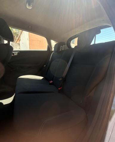 Ford Fiesta 1.5 TDCi 75CV 5 porte - Foto 10