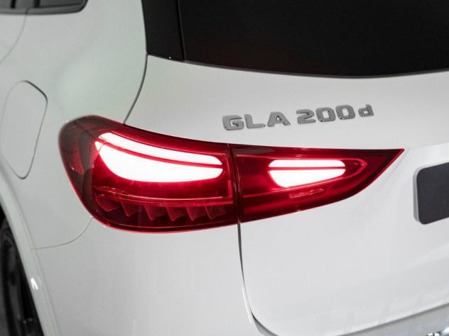 Mercedes-Benz GLA 200 d AMG Line Extra - Foto 8
