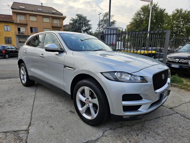 Jaguar F-Pace 2.0D 180cv CHEQUERD FLAG AWD AUTO - Foto 3