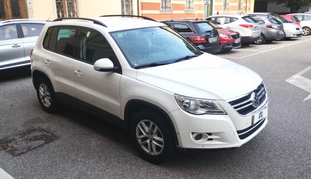 Volkswagen Tiguan 2.0 TDI DPF Trend & Fun BlueMotion Tech. - Foto 6