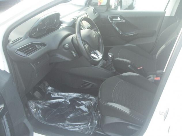 Peugeot 208 BlueHDi 75 5 porte Allure - 2015 - Foto 8