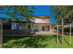 Villa in vendita a Vittoria Apuana - Forte dei Marmi 231 mq  Rif: 1326819