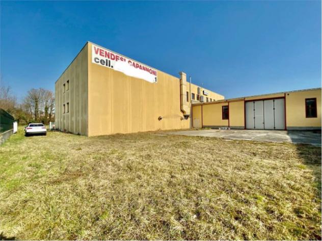Immobile di 800 m² con 1 locale in vendita a Merate - Foto 2