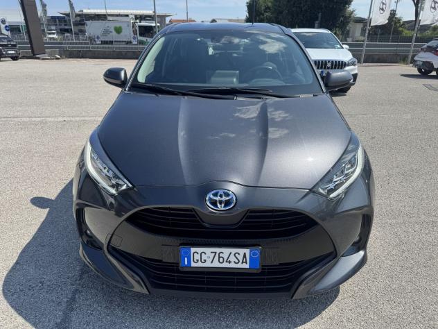 Toyota Yaris Hybrid Trend MY22 - Foto 8
