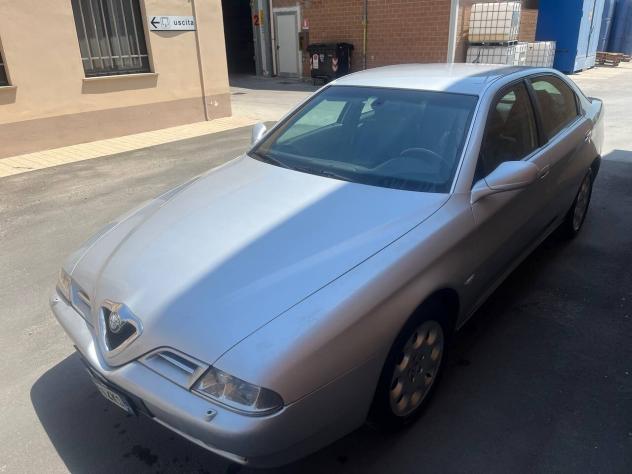 Alfa Romeo 166 2.4 JTD Distinctive - Foto 2