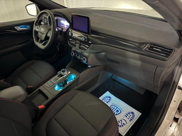 Ford Kuga 1.5 EcoBlue 120 CV ST-Line Automatica - Foto 9