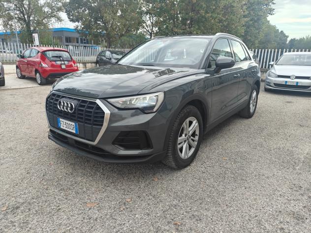 Audi Q3 35 TDI S tronic Business Advanced