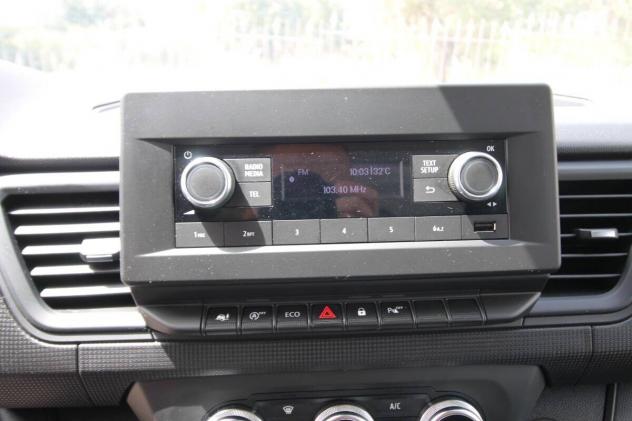 Renault Trafic T27 2.0 BluedCi 150CV PC-TN Furgone 2024 - Foto 10