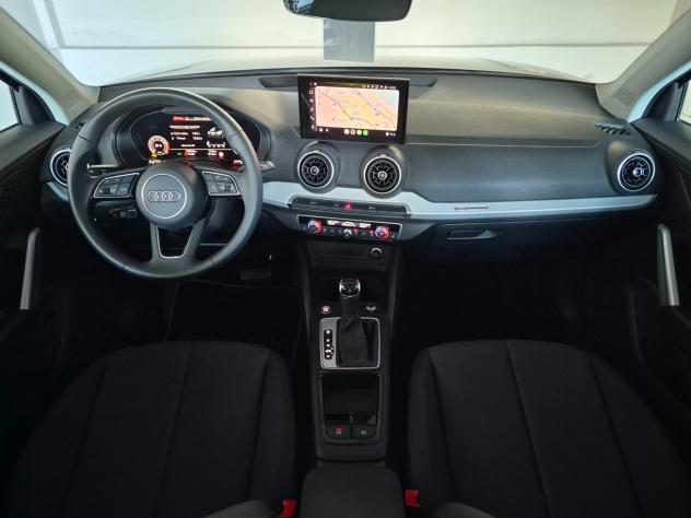 Audi Q2 1.5 TFSI ADVANCED S-TRONIC RESTYLING MATRIX BLACK PACK APPLE CAR PLAY/ANDROID AUTO RETROC. ACC C.17 LANE ASSIST WIRELESS - Foto 2