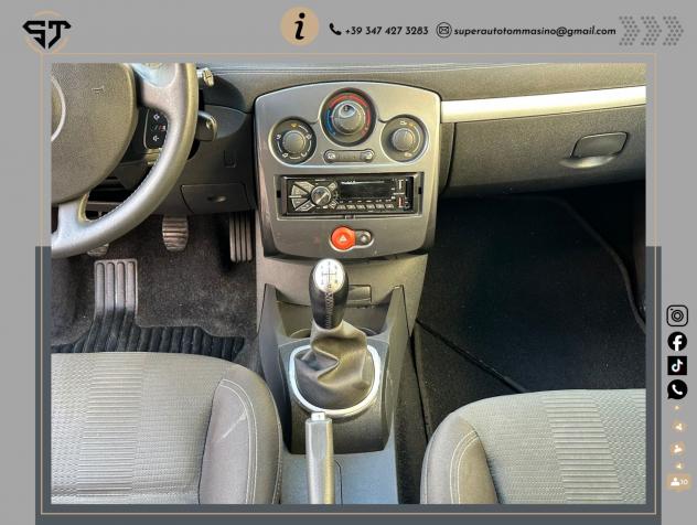 Renault Clio 1.2 16V 3 porte Live! - Foto 7
