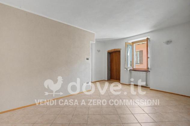 Appartamento di 75 m² con 2 locali e posto auto in vendita a Cuveglio - Foto 2