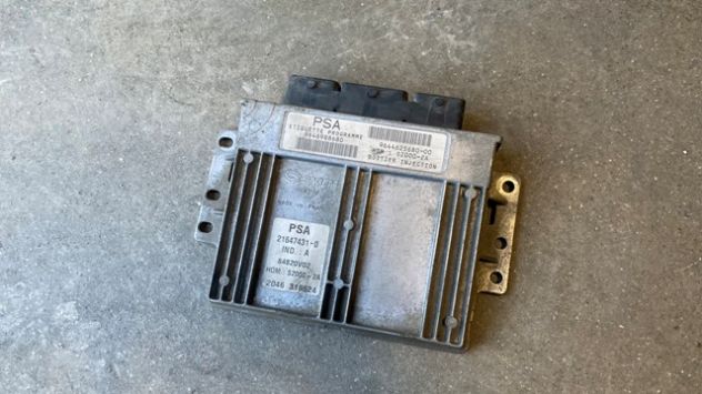 Centralina motore Peugeot 206 1.4 benzina del 2002 (9646988680)