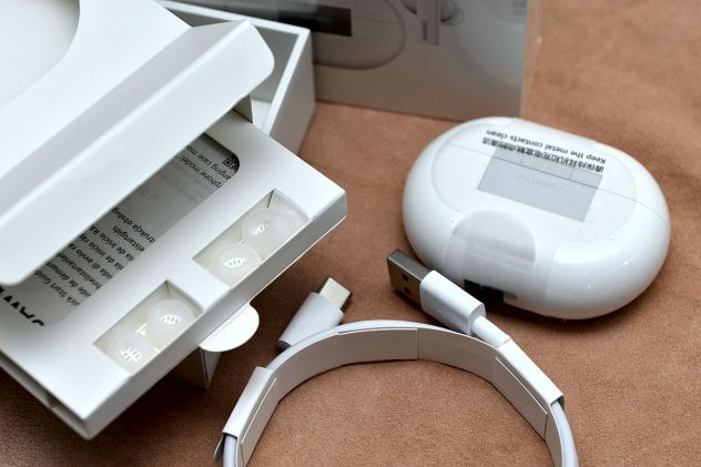 Auricolari Huawei FreeBuds Pro mai usati - Foto 6