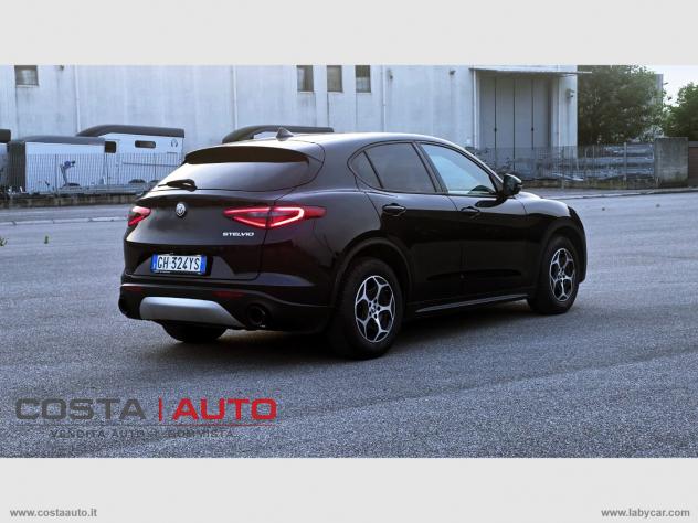 ALFA ROMEO Stelvio 2.2 T.d. 160CV AT8 RWD SUPER - Foto 5