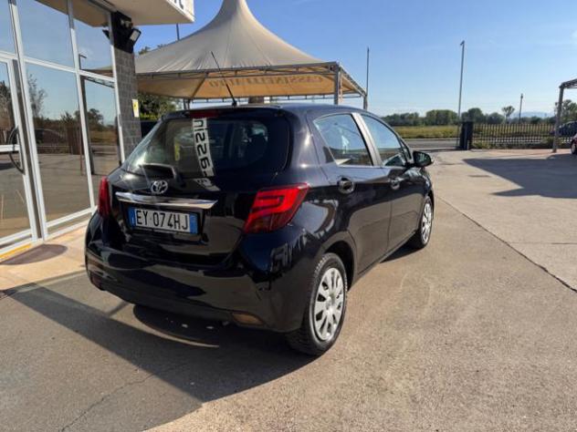 TOYOTA Yaris 1.0 5 porte Lounge rif. 23965944 - Foto 3