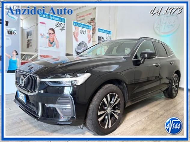 VOLVO XC60 B4 (d) AWD Geartronic Momentum Pro rif. 24054966 - Foto 3