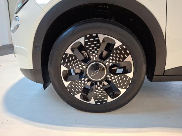 FIAT 600 (2023--) 600 Hybrid 110 CV DCT MHEV La Prima - Foto 7