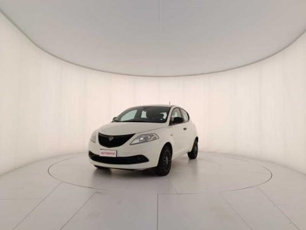 Lancia Ypsilon III 2015 1.0 hybrid Silver s&s 70cv