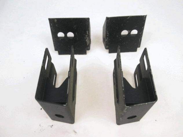 STAFFE SUPPORTI CENTRALI E LATERALI PARAURTI ANTERIORE CITROEN DYANE 0.6 B RICAMBIO NUOVO - Foto 2