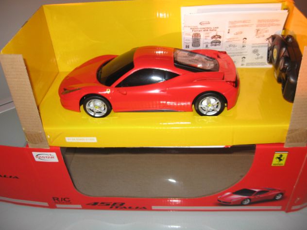 FERRARI 458 ITALIA  NUOVO!!!!!!  MODELLO  IN SCALA 1:18 - Foto 9