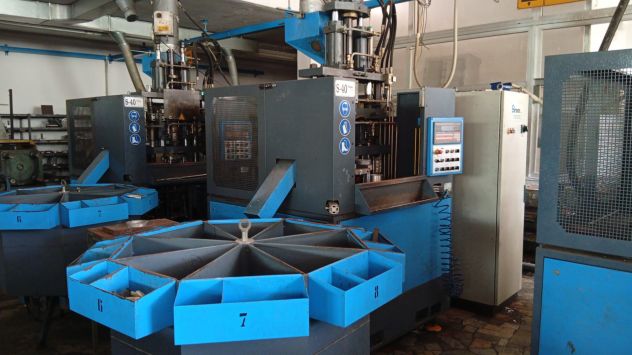 SIREM S40 Pressa rotativa ad iniezione stampaggio Tacchi (2001)