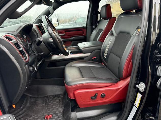 DODGE RAM V8 HEMI CREW CAB - REBEL rif. 23821148 - Foto 10