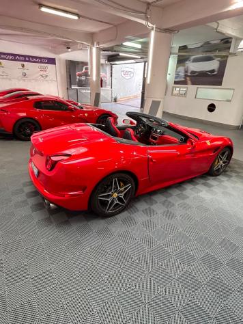 Ferrari California T DCT - Foto 6