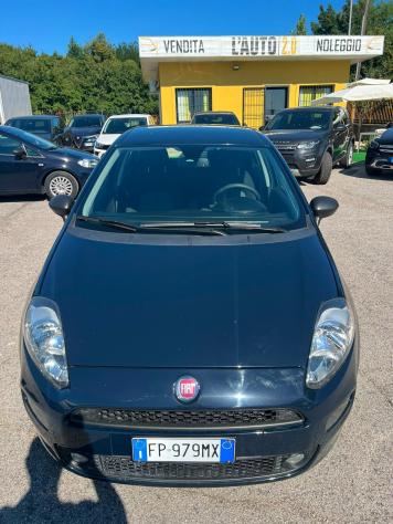 Fiat Punto 1.3 MJT II S&S 95 CV - Foto 2