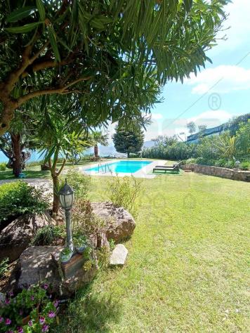 VILLA di 10 vani e di 250 mq (GIOIOSA MAREA) rif. 3VSA18072 - Foto 9