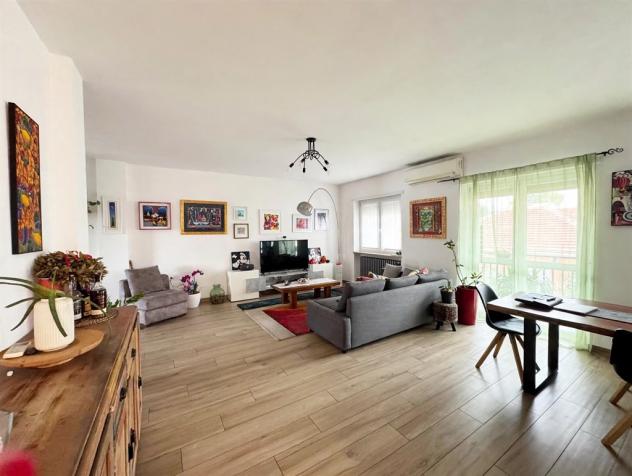 Elegante trilocale finemente ristrutturato - Foto 6