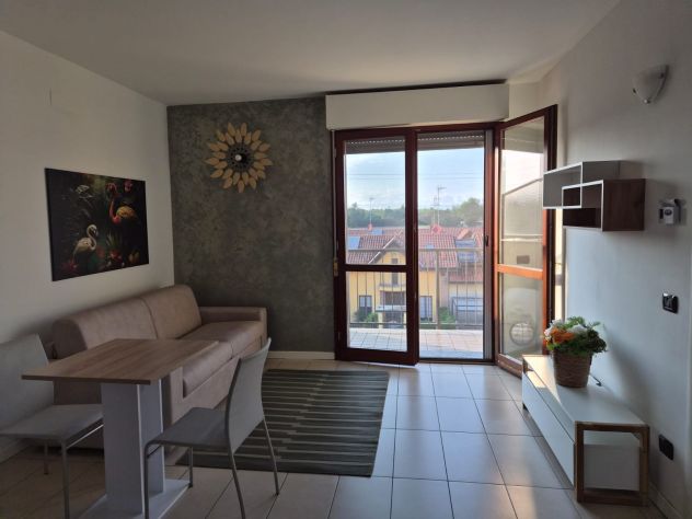 Elegante monolocale con balcone/box/poto auto