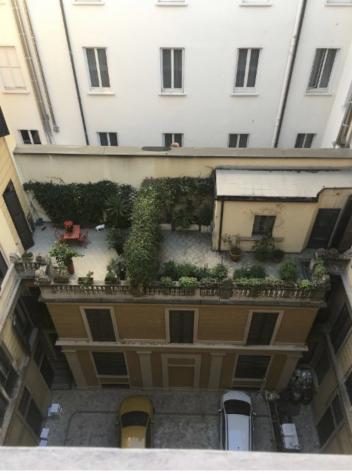 Milano via Panfilo Castaldi, affittiamo al piano secondo con ascensore grande trilocale con terrazzo.L'immobile è composto da ingresso, cucina abitabi - Foto 2