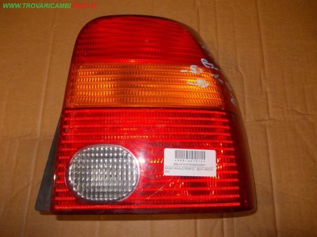 BASE FANALE POST.D. SEAT AROSA (6H) Parti elettriche Fanaleria Fanali Fanale post. dx. SEAT - AROSA - 01-06-1997 - 01-12-2005