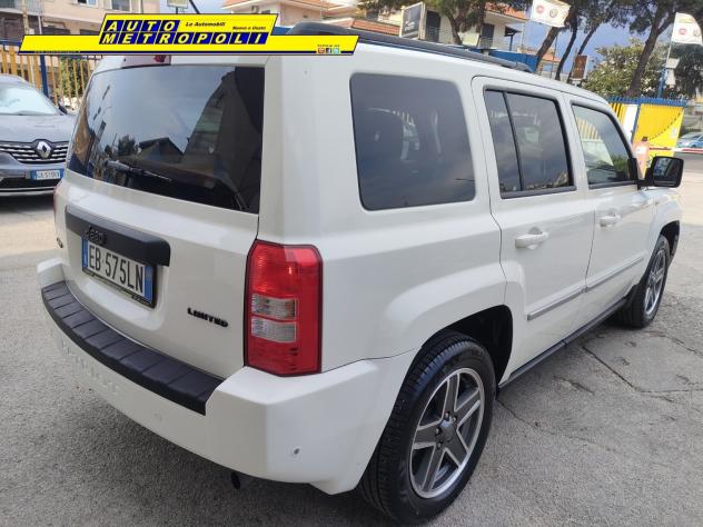Jeep Patriot 2.0 140cv Turbodiesel Limited 4X4 - Foto 5