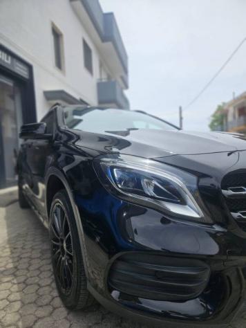 Mercedes Classe GLA 200 d Premium 4matic auto - Foto 4